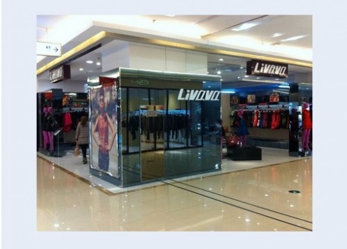 livava女装店铺展示