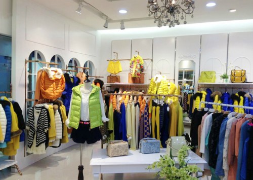 卡欧娜女装店铺形象