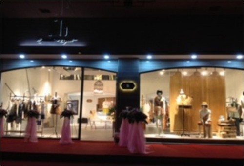 XG雪歌女装店铺展示