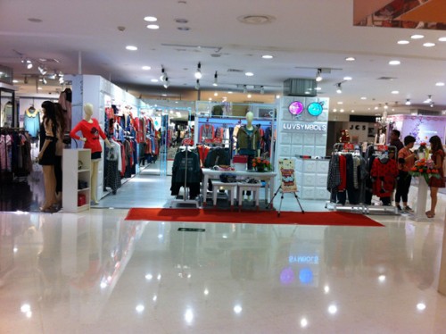 宝贝双星女装店铺形象