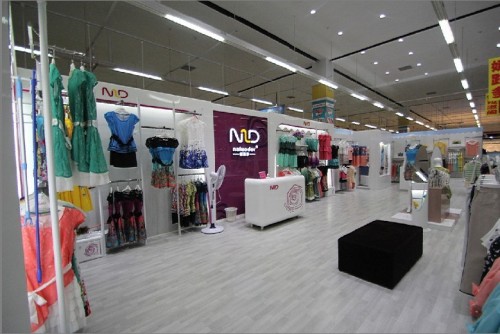 花域女装店铺形象