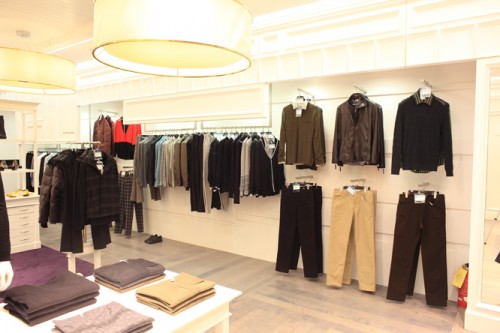 凯喜雅男装店铺展示