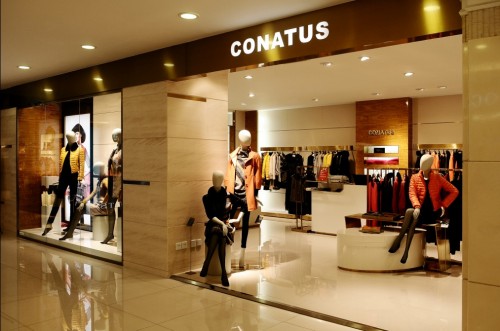 CONATUS女装店铺展示
