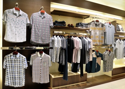 澳迩顿男装店铺形象