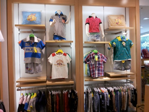 卡西龙鞋帽店铺形象