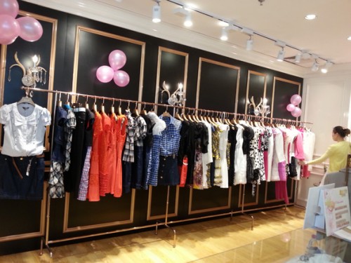 姬芬女装店铺形象