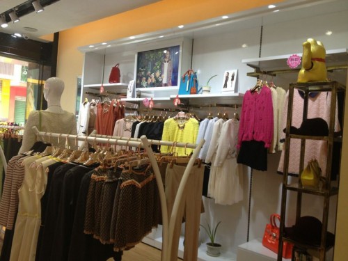 名媛坊女装店铺展示