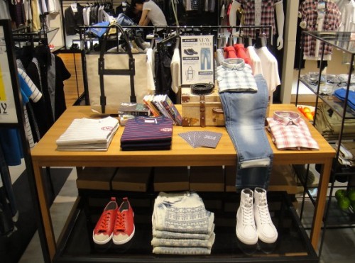 GY男装店铺展示