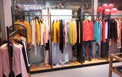 思迹女装店铺展示