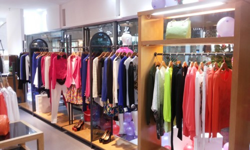 思迹女装店铺展示