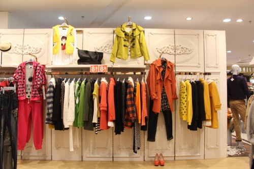 美姬鼠女装店铺形象