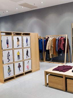 素然女装店铺展示