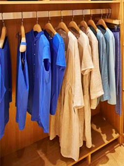 素然女装店铺展示