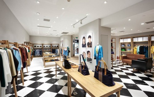 素然女装店铺展示