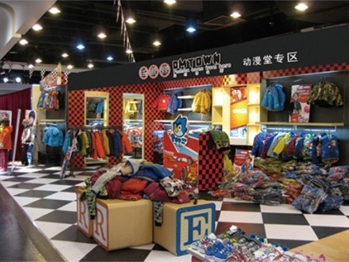 阿布斯童装店铺展示