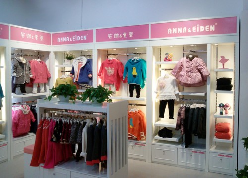 安娜爱登童装店铺形象
