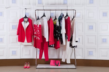 迪斯廷.凯女装店铺展示