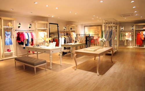 万泽丰女装店铺形象