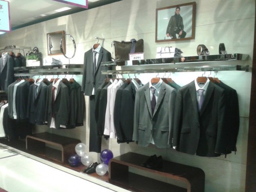 顺美男装店铺形象