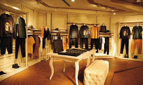 TRENDIANO男装店铺展示