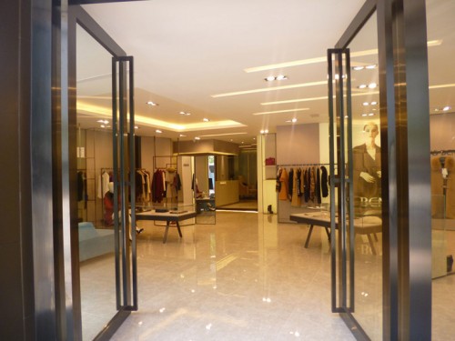 欧思卡女装店铺展示