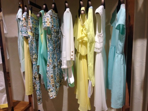 伊贝杉女装店铺展示