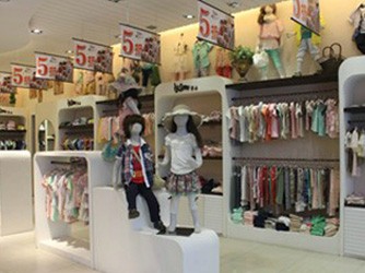 豆山Dosome童装店铺形象