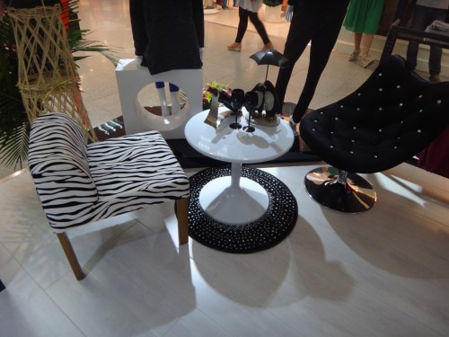 玛仙娜女装店铺展示