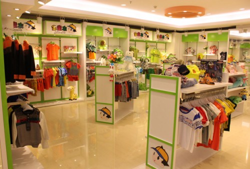金童木童装店铺形象