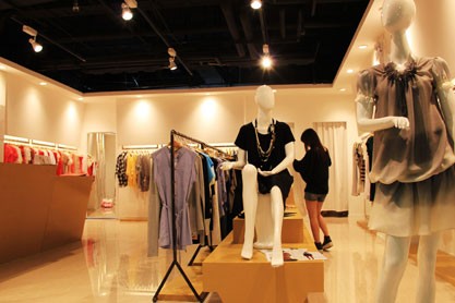 EY女装店铺形象