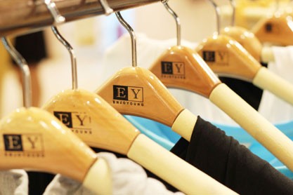 EY女装店铺形象