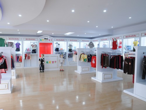 北辰宝贝童装店铺展示