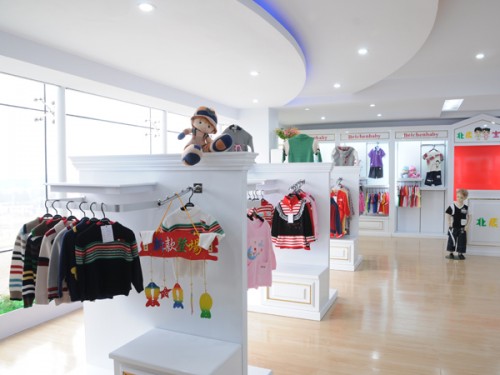 北辰宝贝童装店铺展示