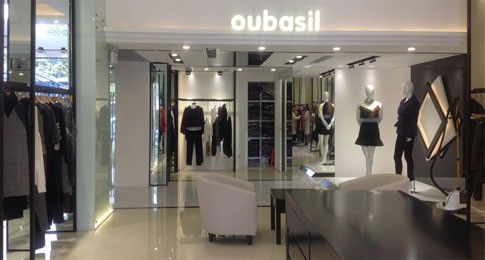 罗勒女装店铺形象