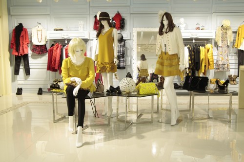 伊可爱女装店铺形象