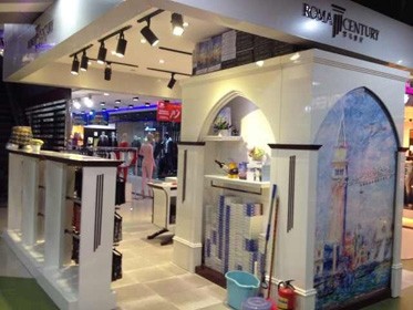 罗马世纪内衣店铺展示