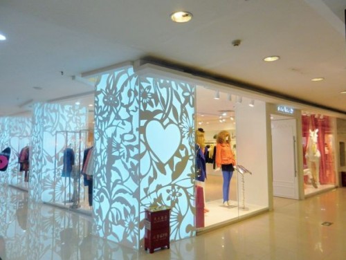 JOYSNOWNBOUND女装店铺形象