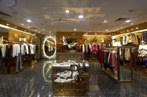 葛来娣女装店铺展示