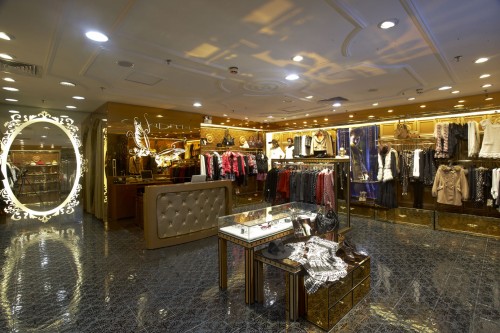 葛来娣女装店铺展示