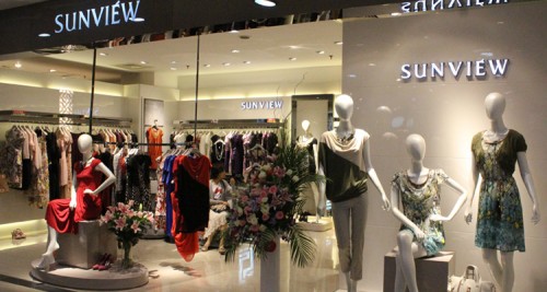 尚约女装店铺展示