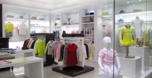 比格佩帝童装店铺形象