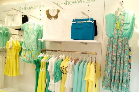 淑女宣言女装店铺展示