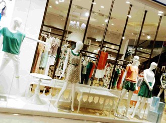 诺可颜女装店铺展示