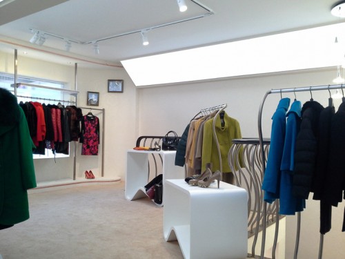 姿托丽女装店铺展示