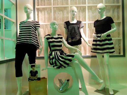 lucidy女装店铺展示