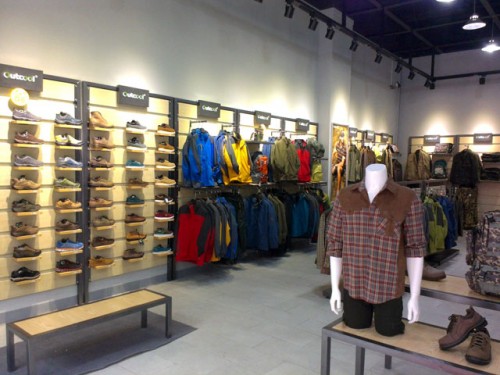 奥库运动装店铺展示