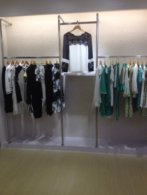 诺娜莉女装店铺形象