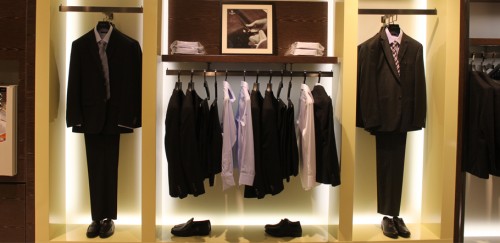 梦哲男装店铺展示