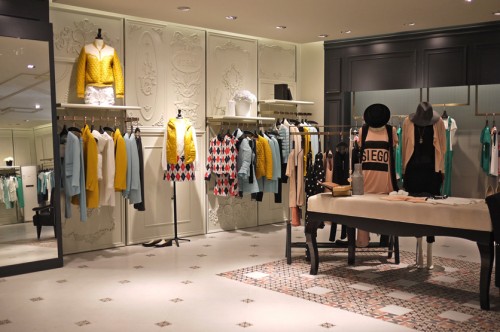 西蔻女装店铺展示