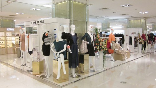 LIMEFLARE女装店铺形象